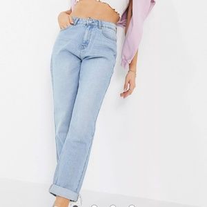 Boyfriend Light Blue Jeans - NEW